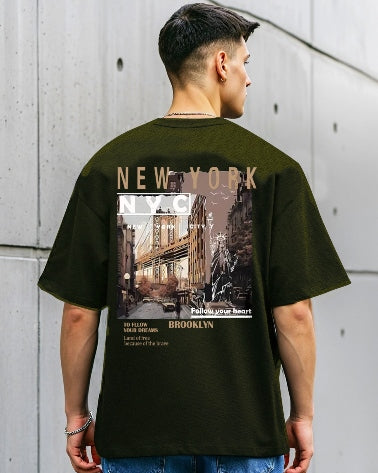 Freshen up with the Green Men's Crepe Regular Fit T-Shirt.-FRONT