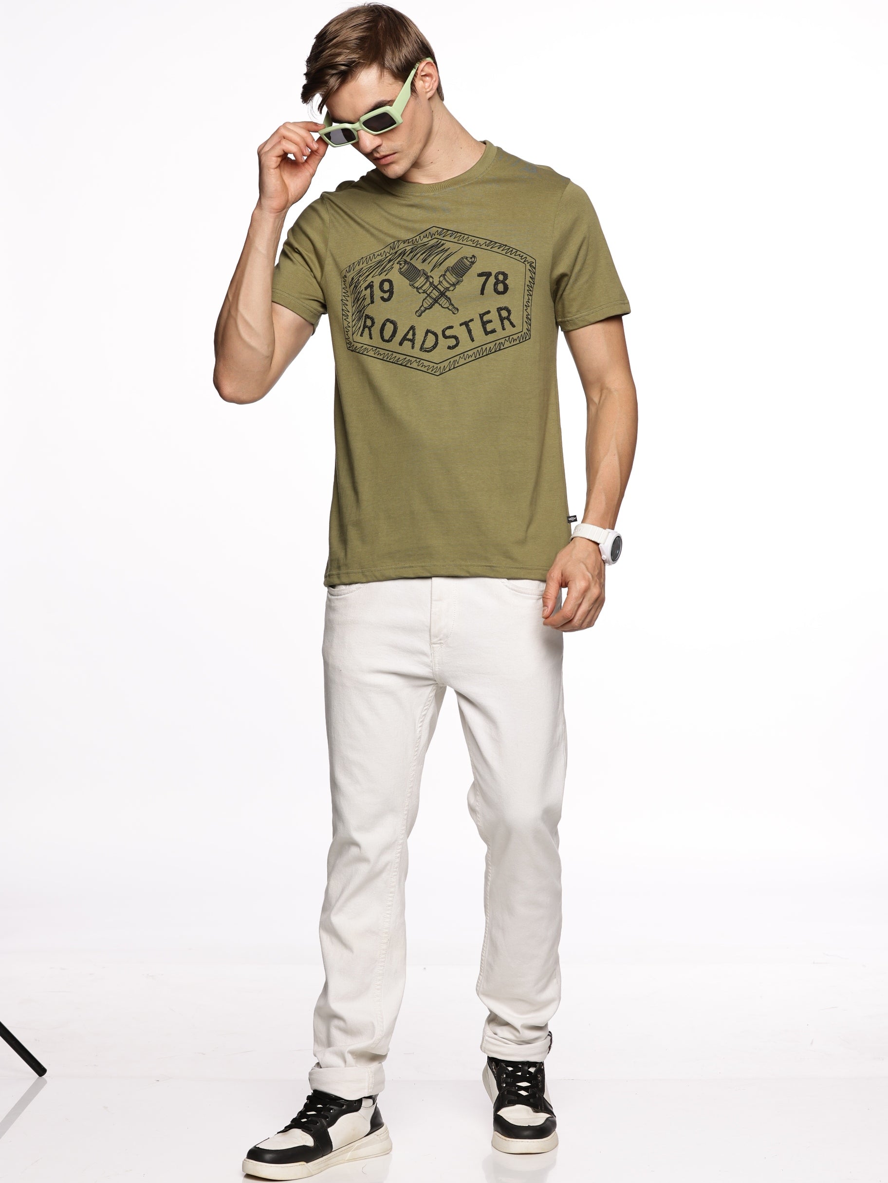 Vintage Vibes: Men's Half-Sleeve Retro Striped Print Pure Cotton T-Shirt