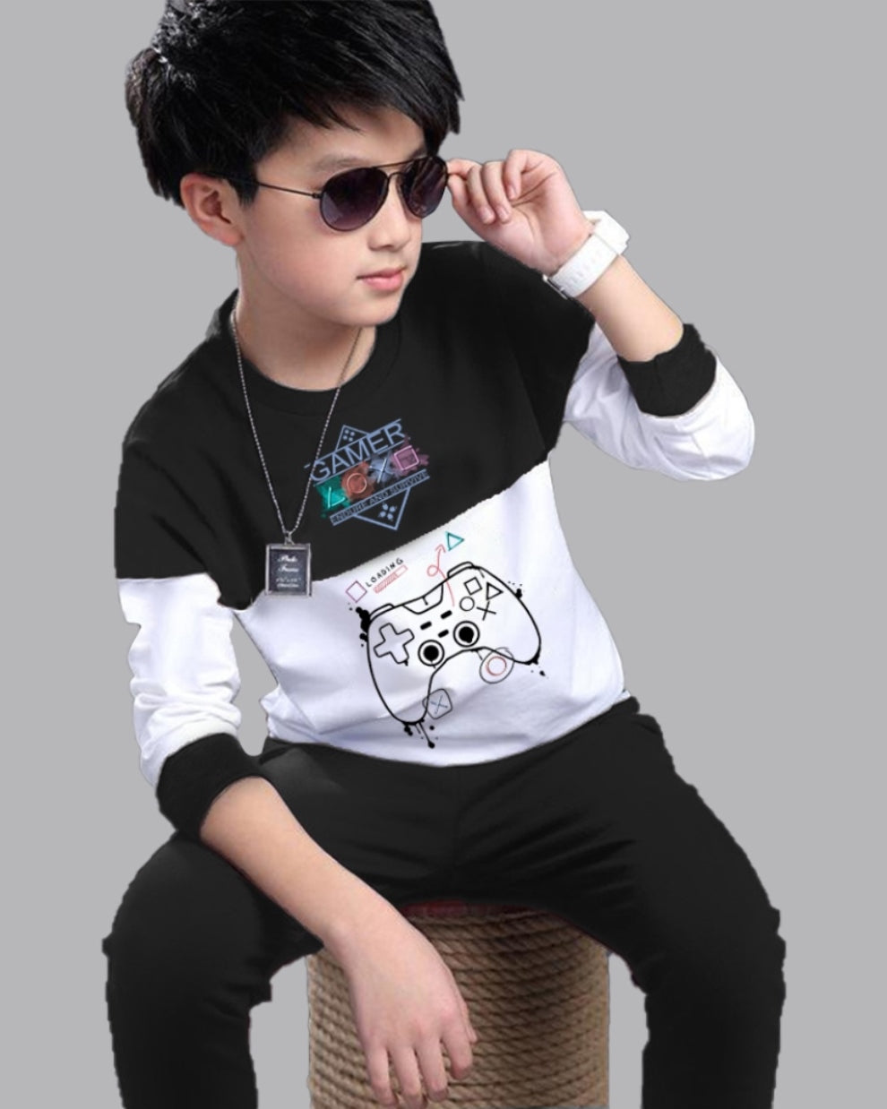 Boys’ Full-Sleeve Graphic T-Shirt and Jogger Pants for Cool Kids
-front