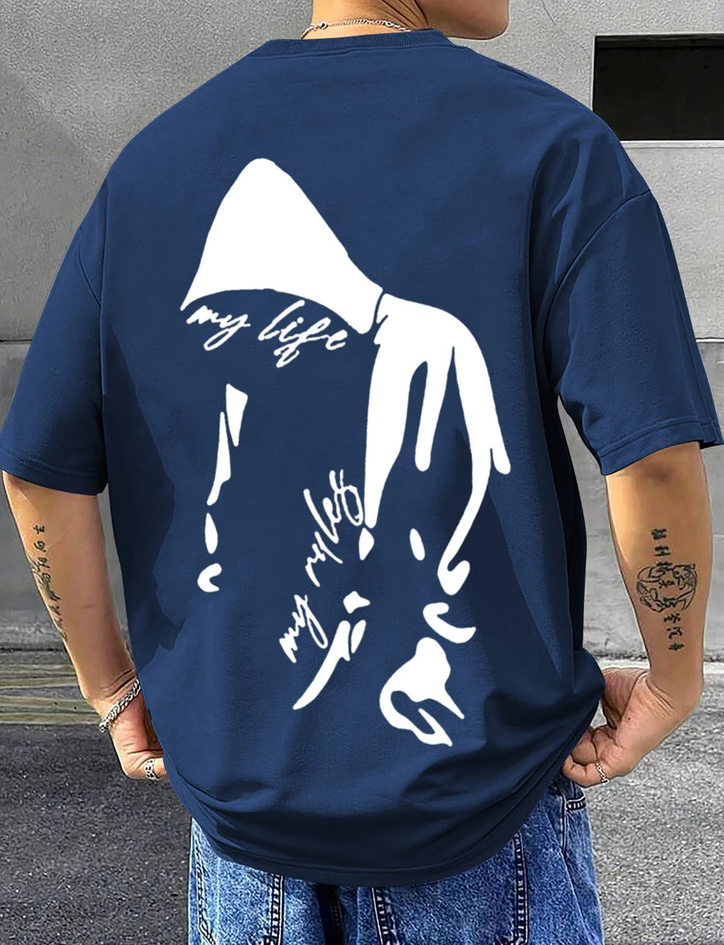 Men Graphic Print Round Neck Cotton Blend  T-Shirt